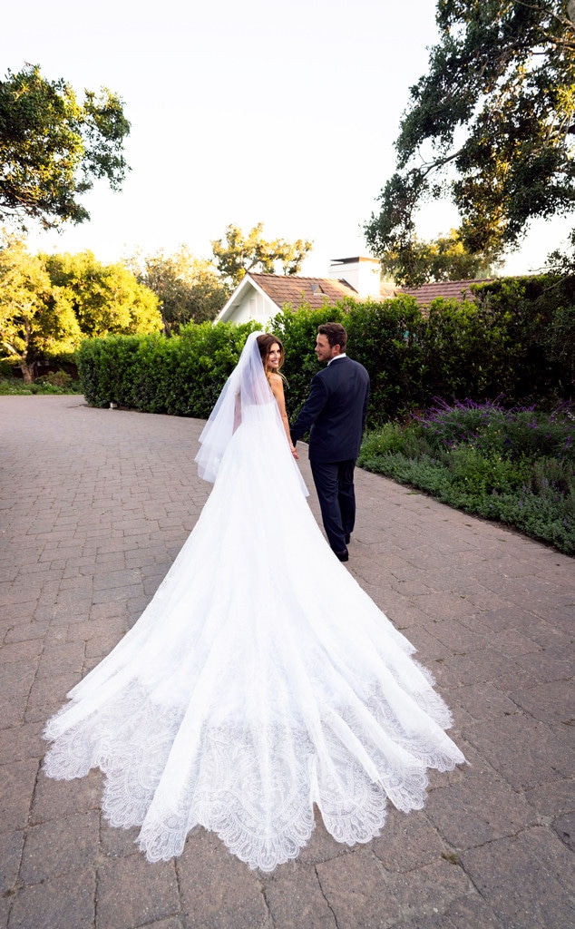 Chris Pratt and Katherine Schwarzenegger Reveal New Wedding Photos E